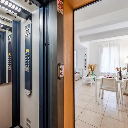 Casa Del Fotografo, A Due Passi Dall'accademia * מודנה