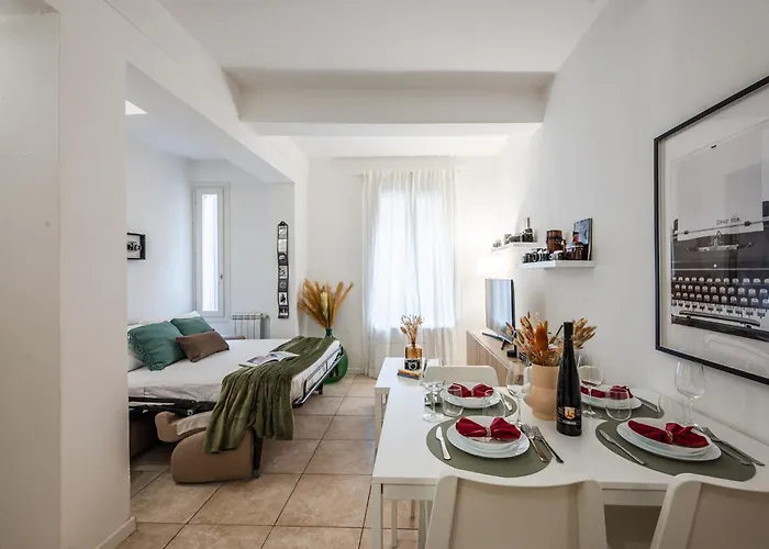 Casa Del Fotografo, A Due Passi Dall'accademia * Modena